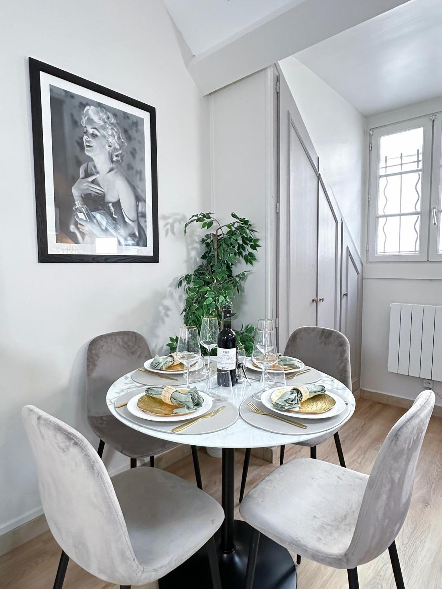 شقة Unique & Beautiful Duplex In Saint-Germain باريس المظهر الخارجي الصورة