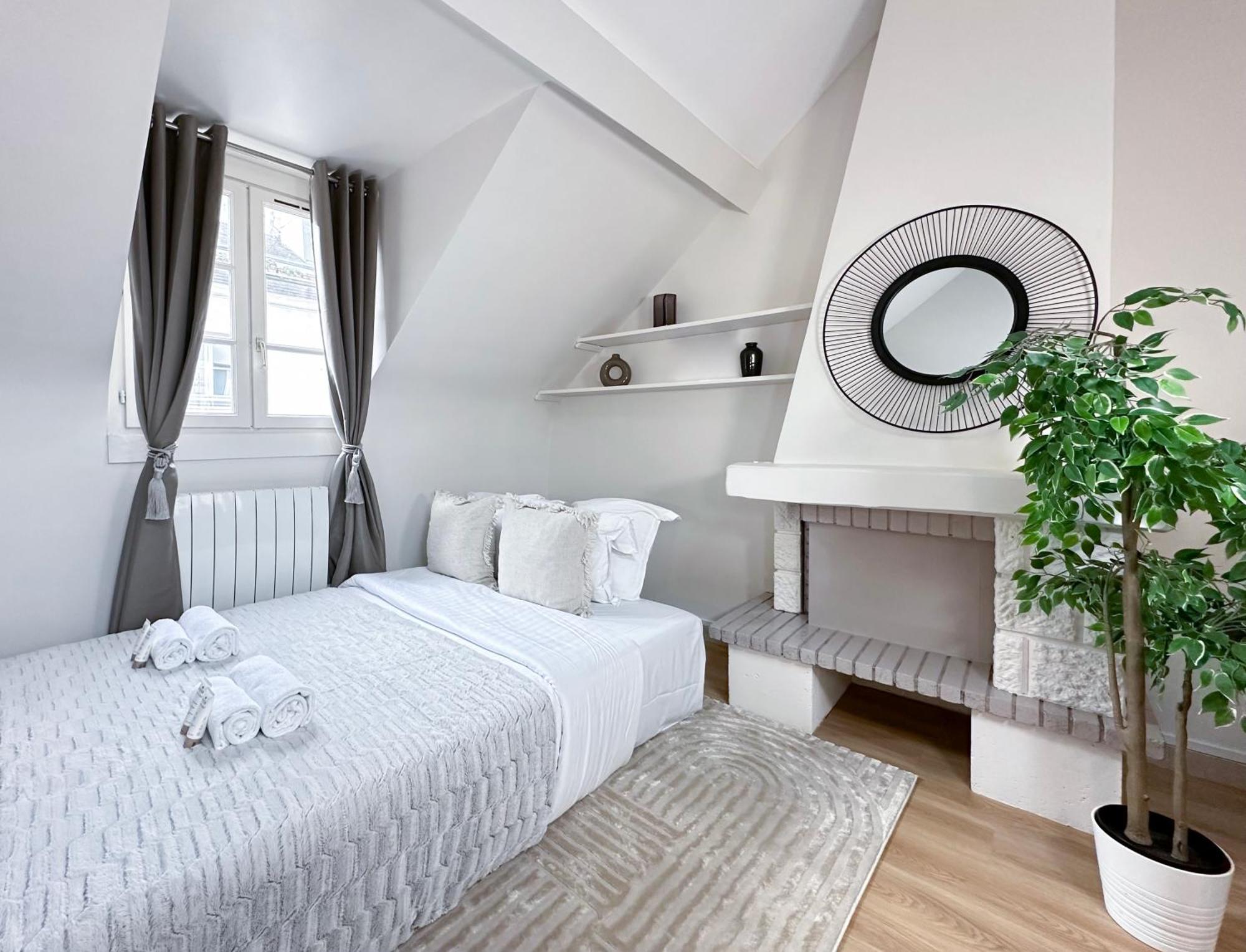 شقة Unique & Beautiful Duplex In Saint-Germain باريس المظهر الخارجي الصورة