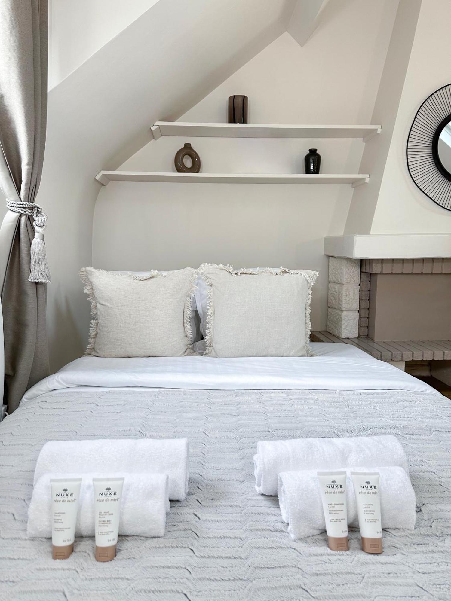 شقة Unique & Beautiful Duplex In Saint-Germain باريس المظهر الخارجي الصورة