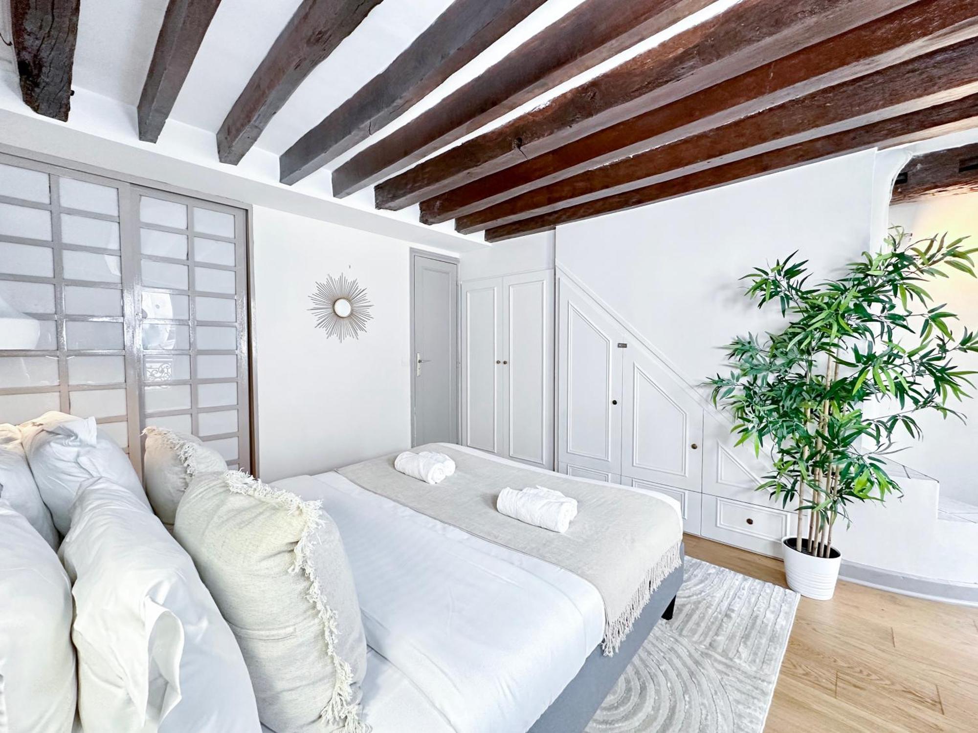 شقة Unique & Beautiful Duplex In Saint-Germain باريس المظهر الخارجي الصورة